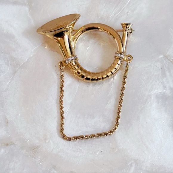 Christian Dior Gold Tone CZ Horn with chain brooch Wedding Special occasion